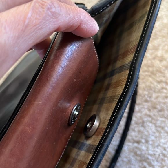 Brighton Vintage Red & Black Leather Bucket Bag - Picture 9 of 11